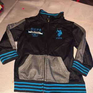 Size 3T U.S polo (kids)